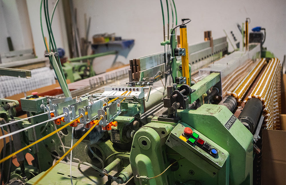 Lavorazione ciniglia